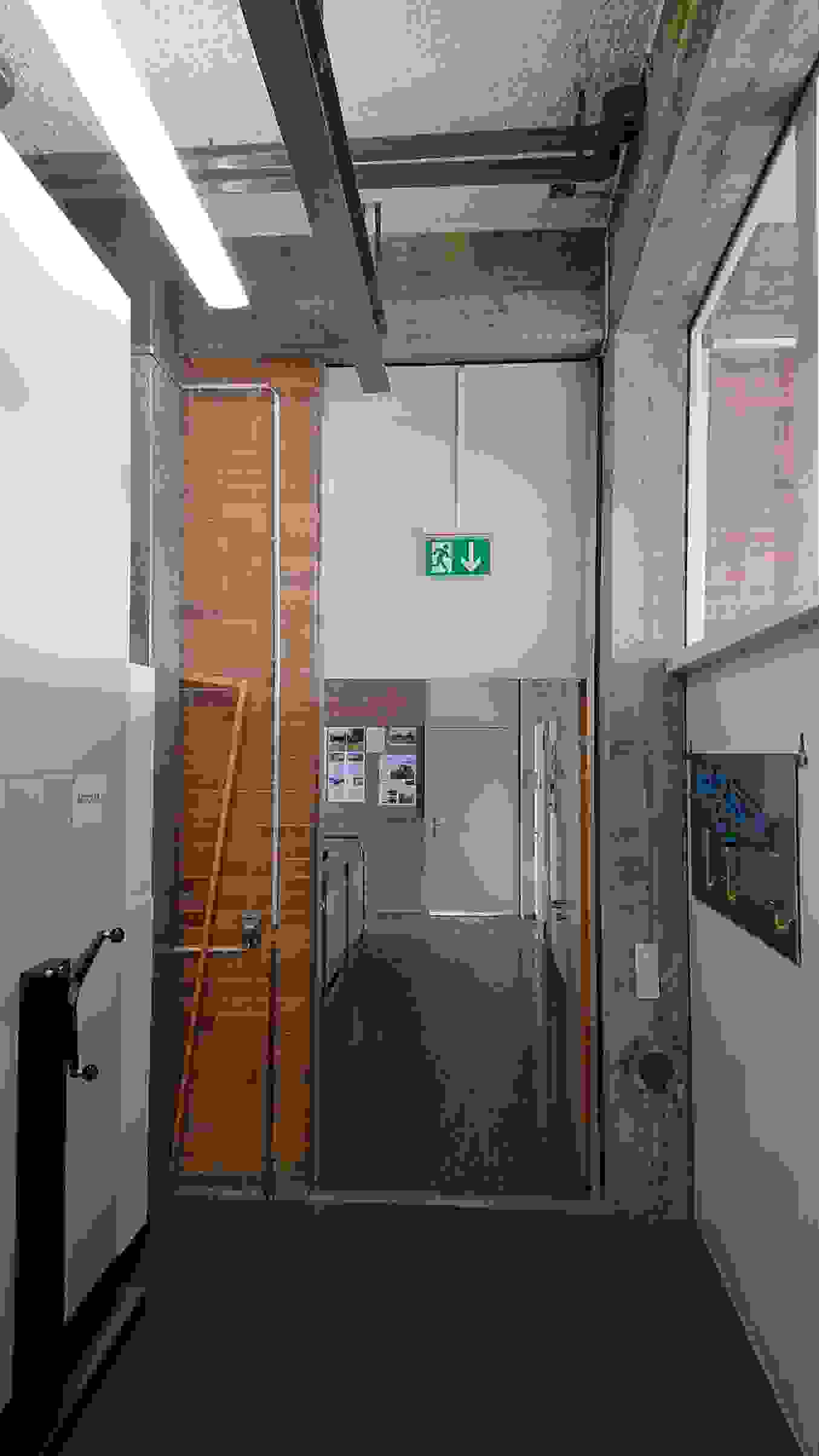 05.jpg