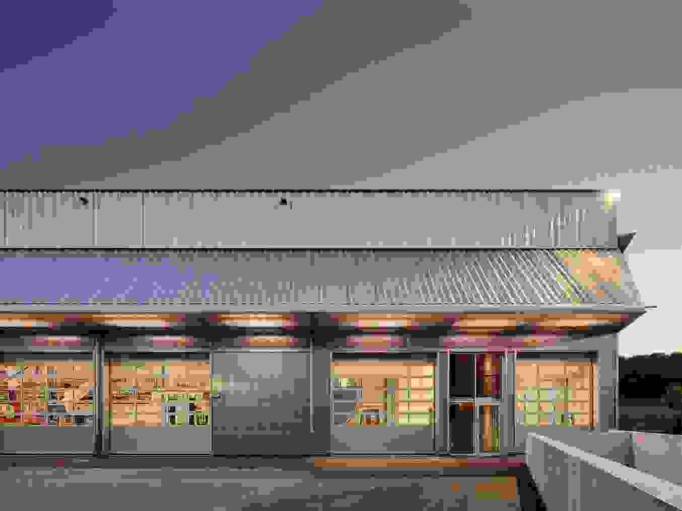 08-wb2.jpg